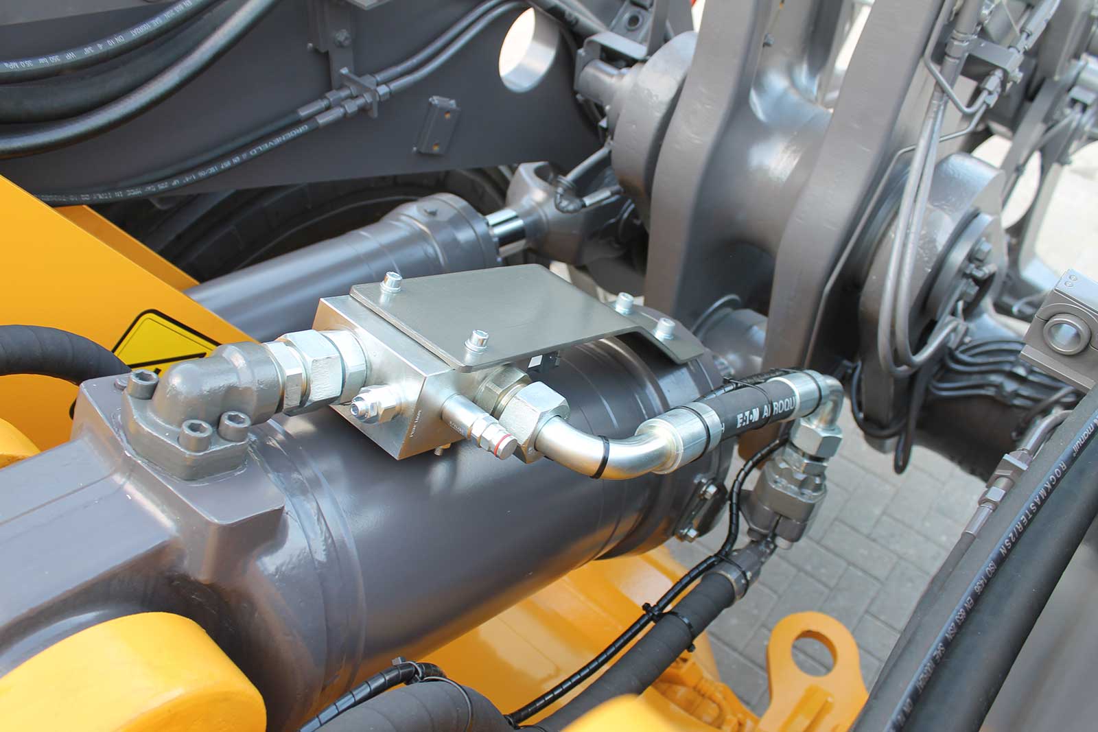 Safety lock valves